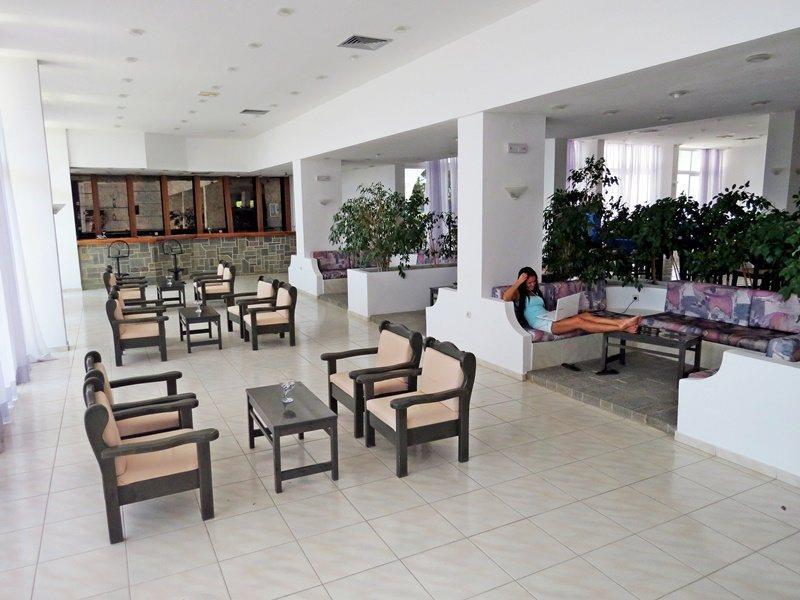 Golden Sunrise Hotel Gennadi Exterior foto